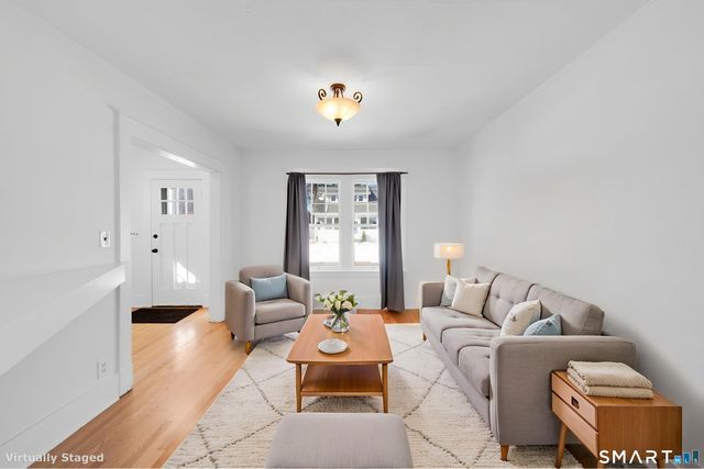 16 Goodsell Street, West Hartford, CT 06110