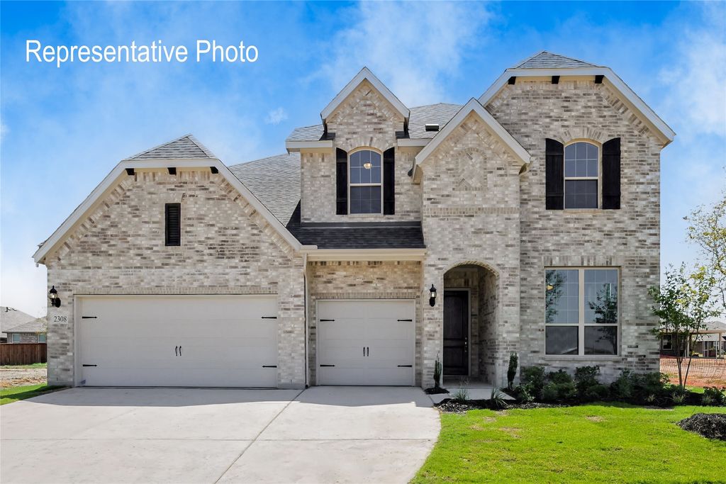 533 Carriage Drive, Midlothian, TX 76065