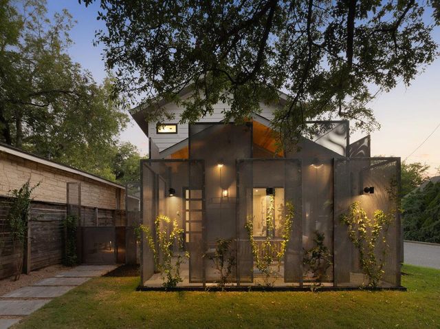 1401 E 3rd ST 1, Austin, TX 78702