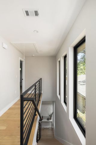 1401 E 3rd ST 1, Austin, TX 78702