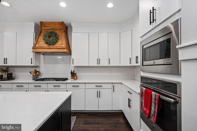 13742 SENEA DR, Gainesville, VA 20155