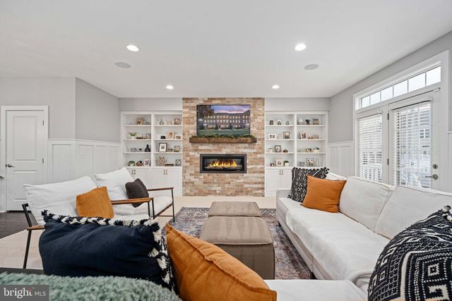 13742 SENEA DR, Gainesville, VA 20155