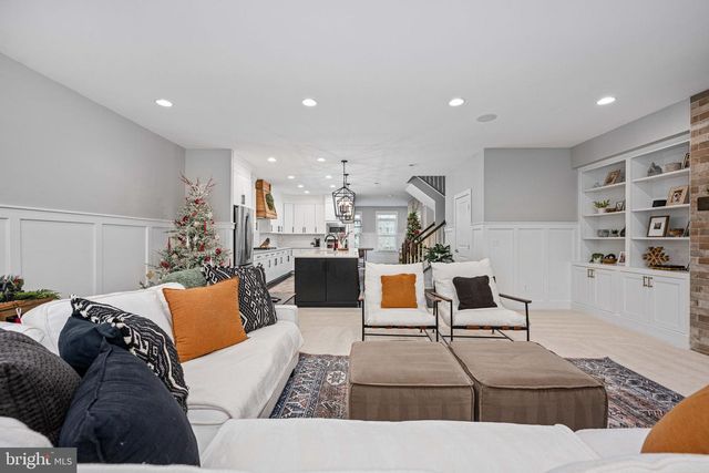 13742 SENEA DR, Gainesville, VA 20155