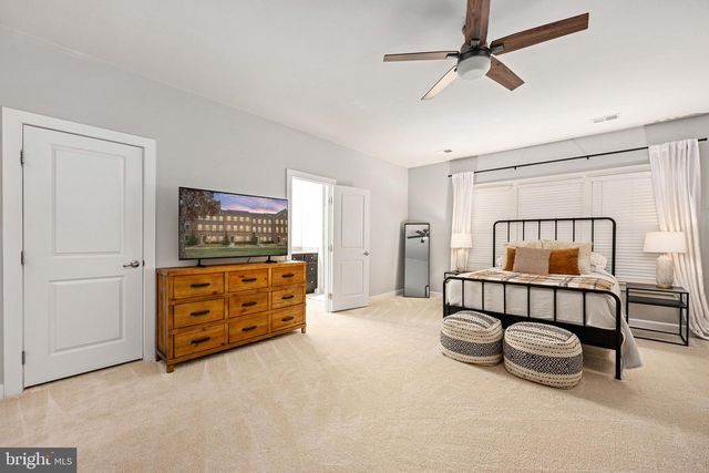 13742 SENEA DR, Gainesville, VA 20155