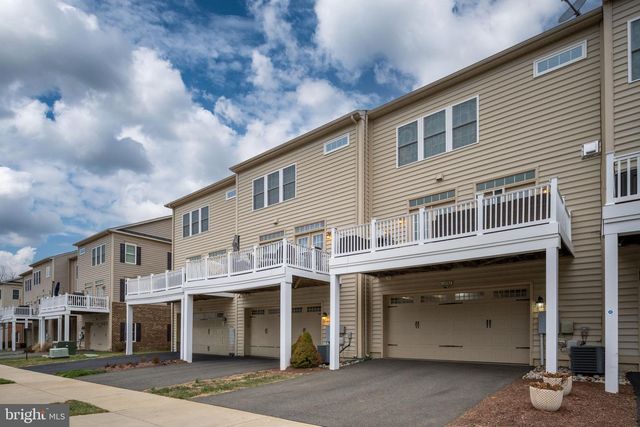 13742 SENEA DR, Gainesville, VA 20155