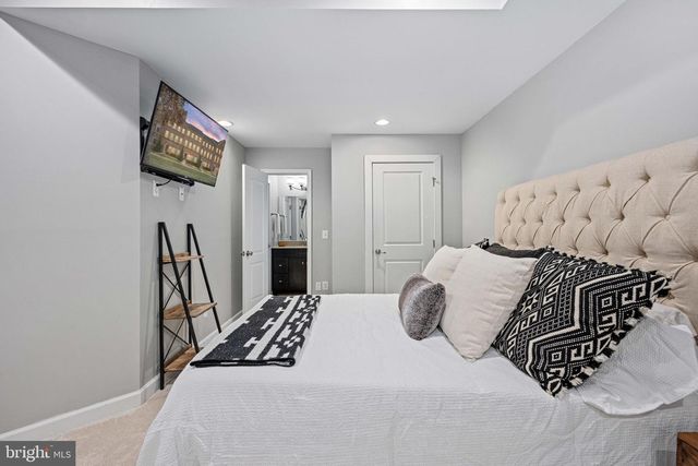 13742 SENEA DR, Gainesville, VA 20155