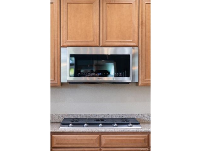 6372 S Jackson Gap Ct, Aurora, CO 80016