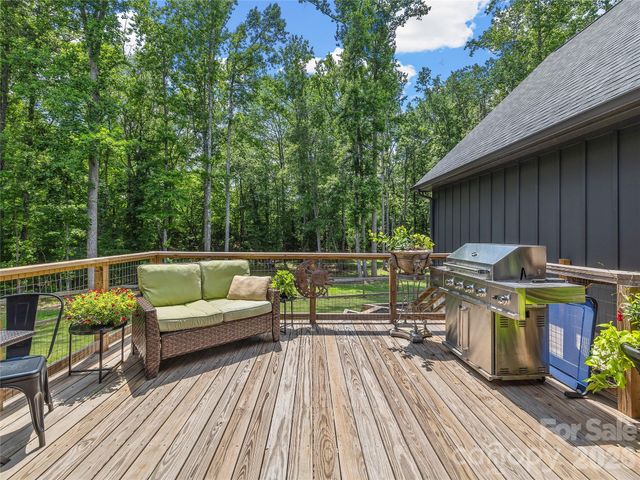 1844 Golf Course Road, Columbus, NC 28722