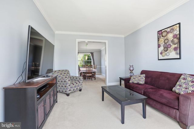 12 WYCKLOW DR, Robbinsville, NJ 08691