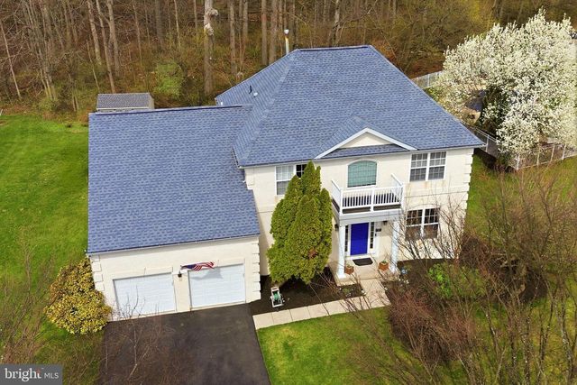 12 WYCKLOW DR, Robbinsville, NJ 08691