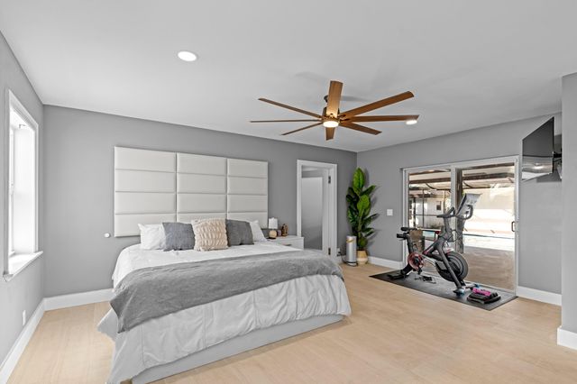 383 Denny Court, Boca Raton, FL 33486