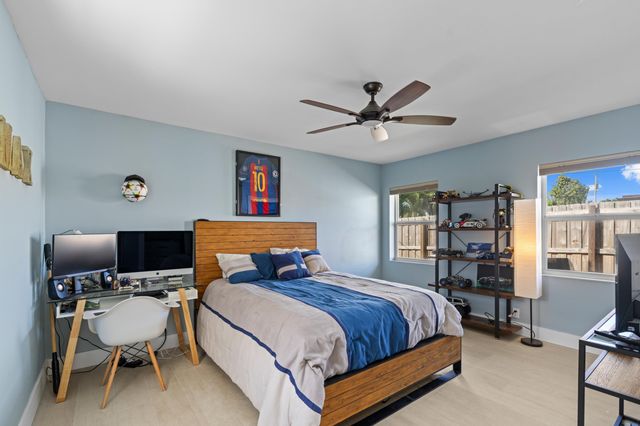 383 Denny Court, Boca Raton, FL 33486