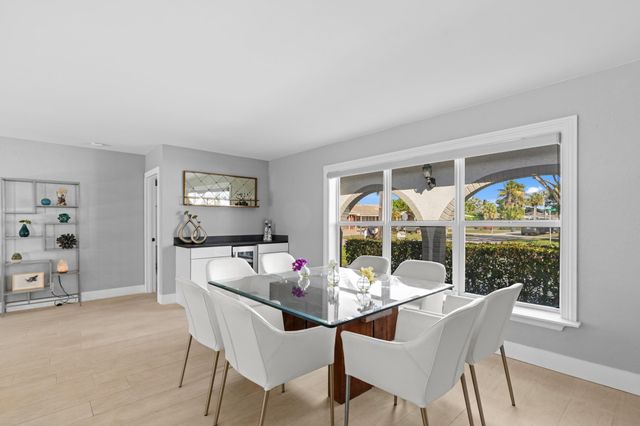 383 Denny Court, Boca Raton, FL 33486