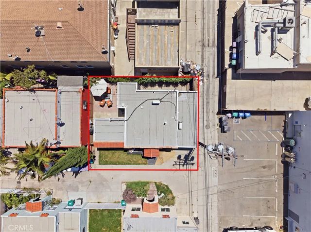 2245 Pine Avenue, Long Beach, CA 90806