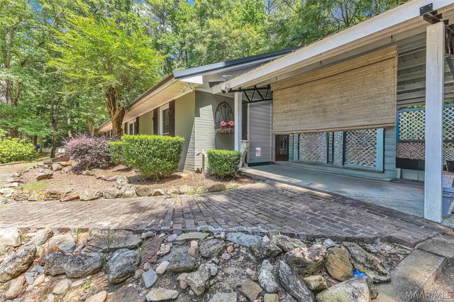 104 Camellia Street, Wetumpka, AL 36092