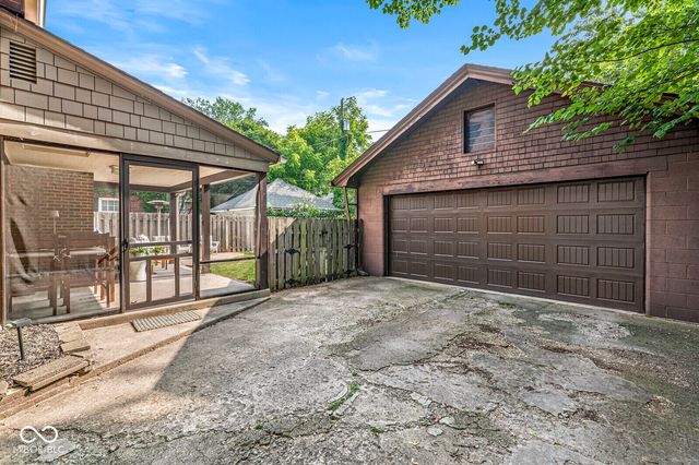 6059 N Park Avenue, Indianapolis, IN 46220