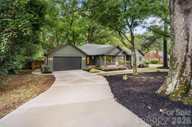 1542 Carolyn Drive, Charlotte, NC 28205