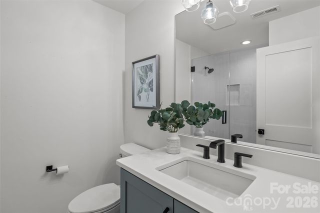 1542 Carolyn Drive, Charlotte, NC 28205