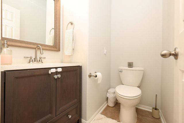 34 S Hawthorne Hollow Circle, The Woodlands, TX 77384