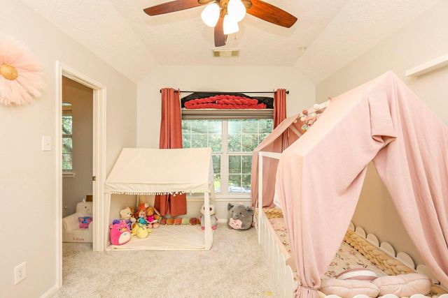 34 S Hawthorne Hollow Circle, The Woodlands, TX 77384