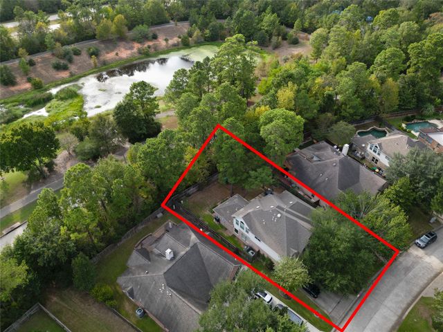 34 S Hawthorne Hollow Circle, The Woodlands, TX 77384