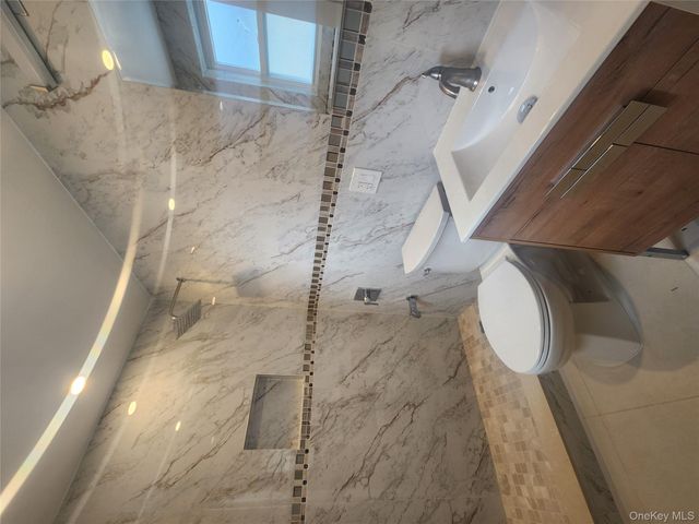 3139 Edson Avenue, Bronx, NY 10469
