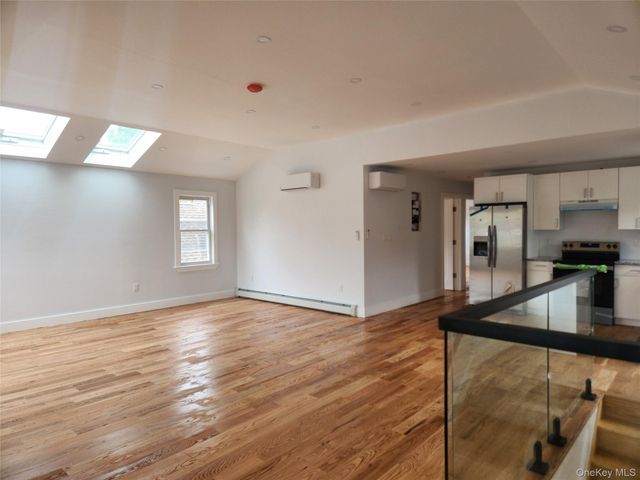 3139 Edson Avenue, Bronx, NY 10469