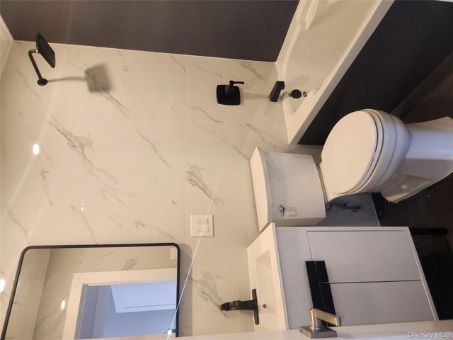 3139 Edson Avenue, Bronx, NY 10469