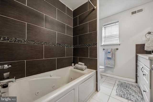 432 MARTIN ST, Philadelphia, PA 19128