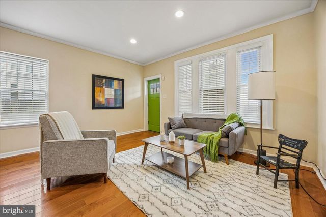 432 MARTIN ST, Philadelphia, PA 19128