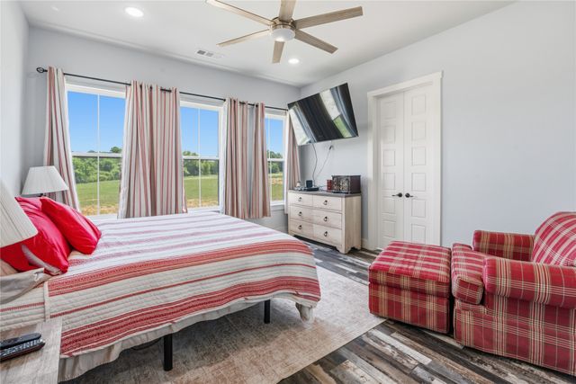 1100 Maverick Court, Rio Vista, TX 76093