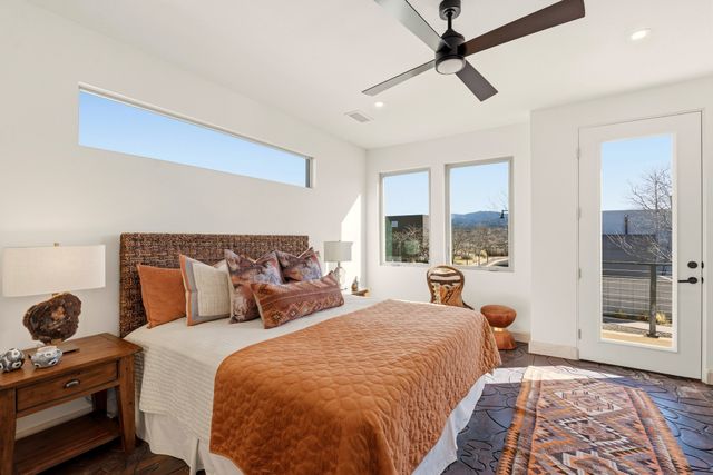 929 Shoofly Street B, Santa Fe, NM 87505