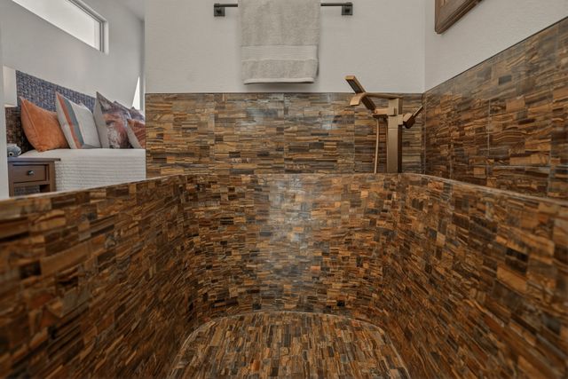 929 Shoofly Street B, Santa Fe, NM 87505