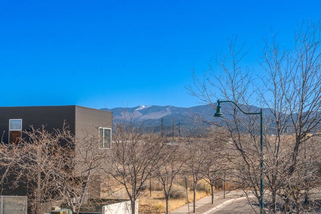 929 Shoofly Street B, Santa Fe, NM 87505