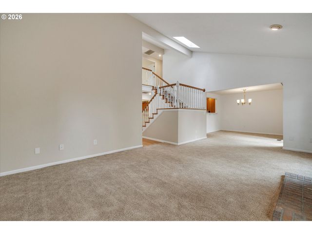 14765 Sw WHEATON Ln, Beaverton, OR 97007