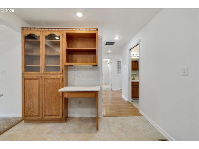 14765 Sw WHEATON Ln, Beaverton, OR 97007