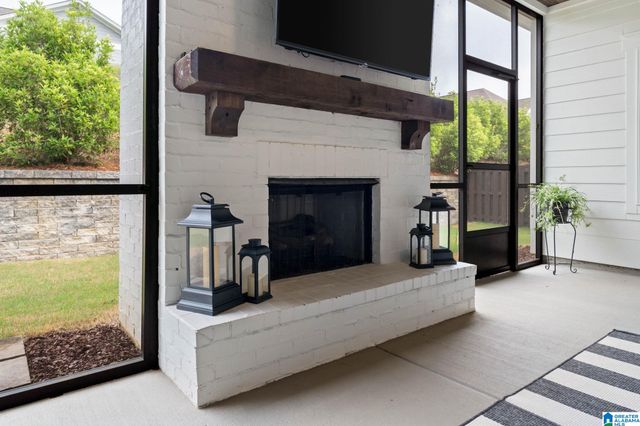 5961 CLUBHOUSE DRIVE, Trussville, AL 35173
