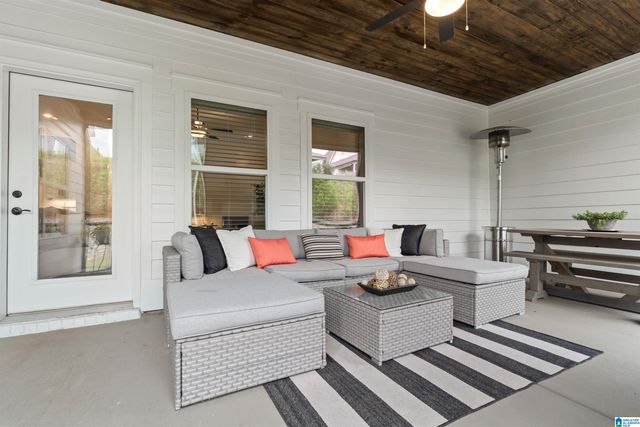 5961 CLUBHOUSE DRIVE, Trussville, AL 35173
