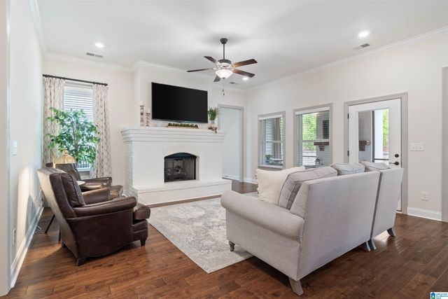 5961 CLUBHOUSE DRIVE, Trussville, AL 35173