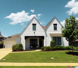 5961 CLUBHOUSE DRIVE, Trussville, AL 35173