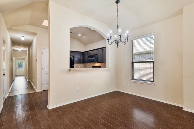 345 Orbit Drive, Lavon, TX 75166