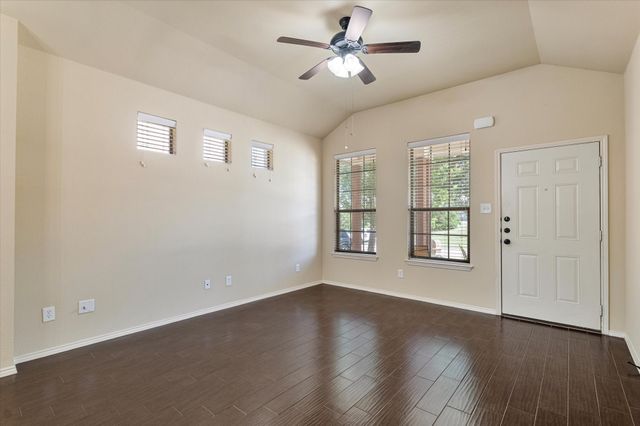 345 Orbit Drive, Lavon, TX 75166