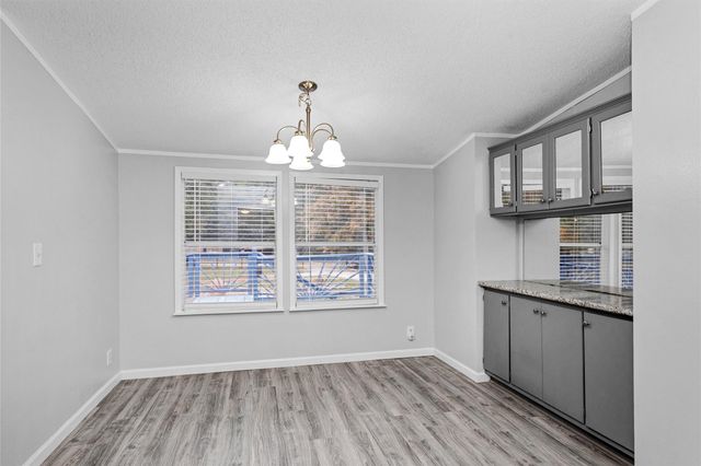 4621 Price Road, Montgomery, TX 77316