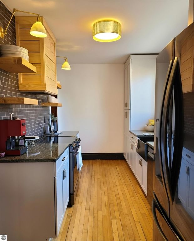 Image 4 of property listing at 401 N University Street, Mt Pleasant, MI 48858