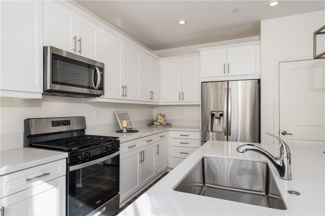 13438 Limestone, Yucaipa, CA 92399