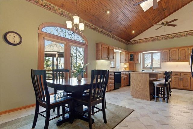 604 Darrow Court, Warrensburg, MO 64093