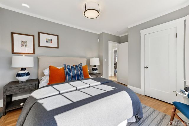 930 Monterey Boulevard, San Francisco, CA 94127