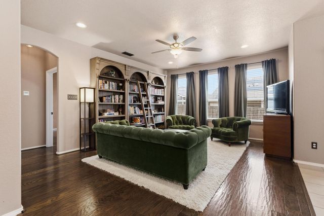 5513 Wharfside Place, Denton, TX 76208