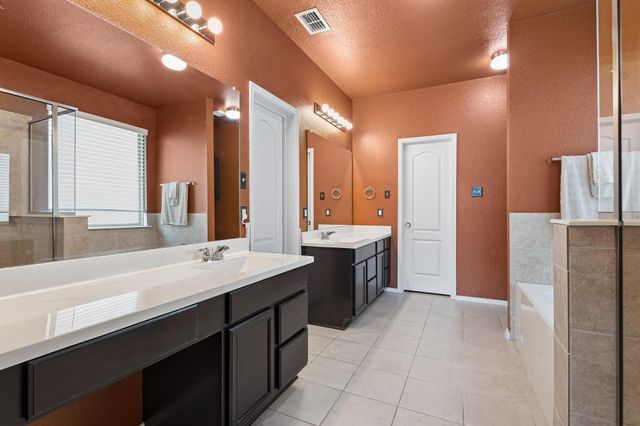 5513 Wharfside Place, Denton, TX 76208