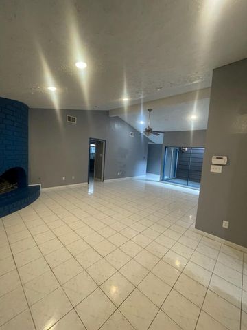 12 Barcelona Court, Missouri City, TX 77459